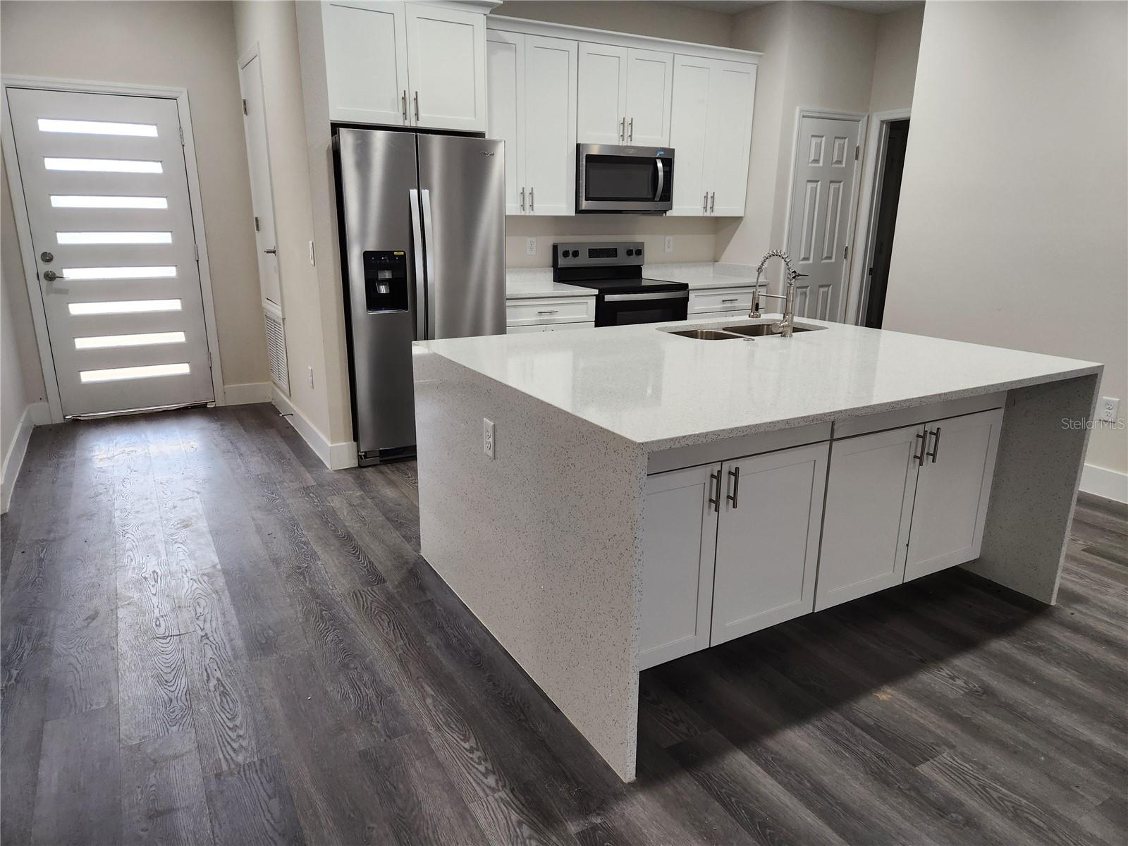 1647 REDFIN DR, KISSIMMEE, FL, 34759