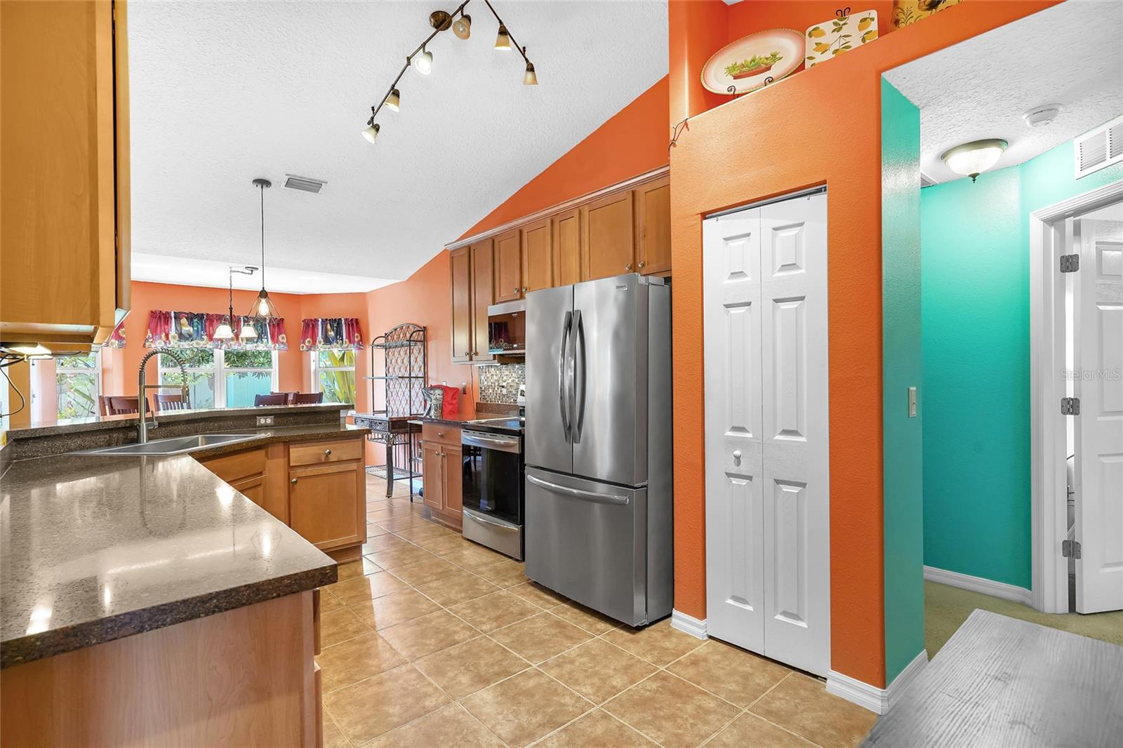 5 ZORLOU CT, PALM COAST, FL, 32164