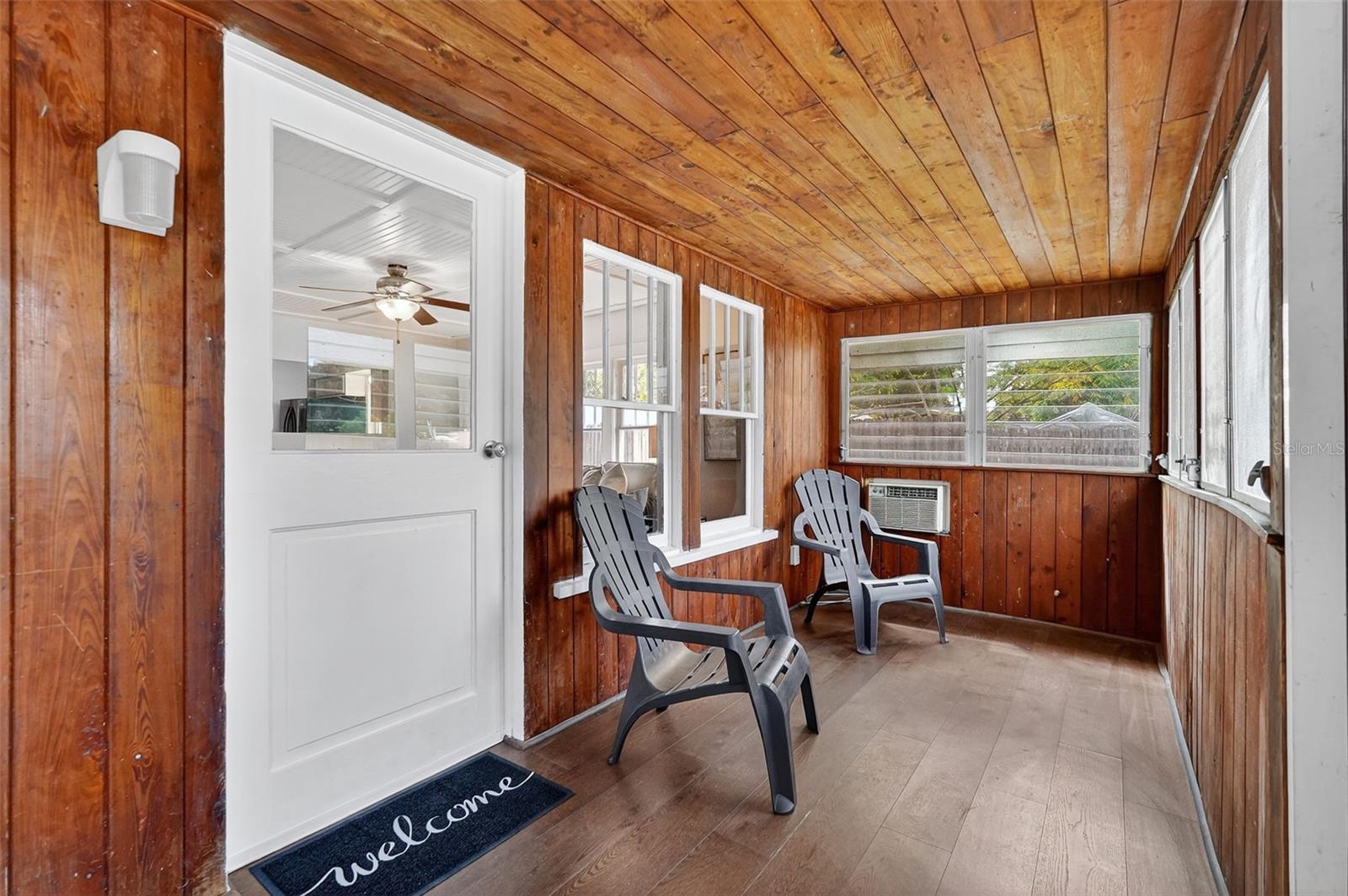 1565 SCRANTON AVE, CLEARWATER, FL, 33756