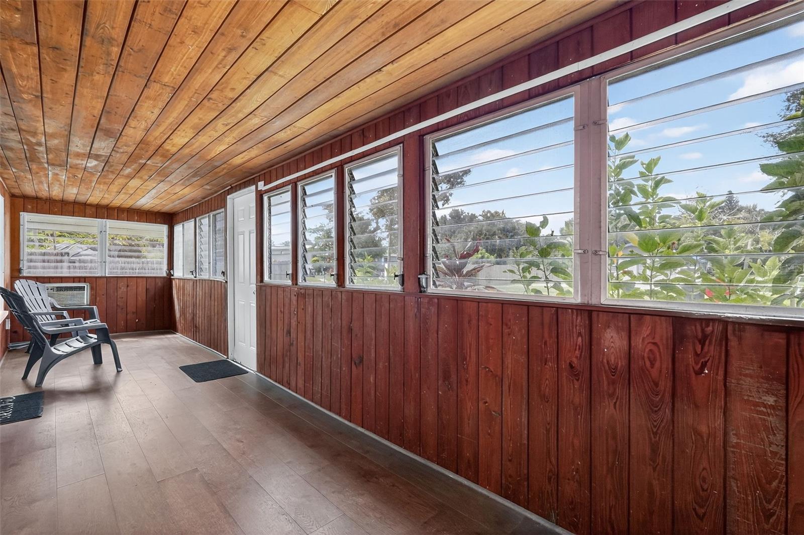 1565 SCRANTON AVE, CLEARWATER, FL, 33756