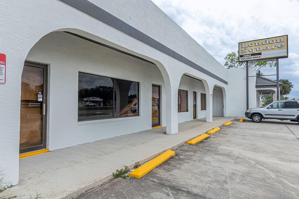 1105 S WOODLAND BLVD, DELAND, FL, 32720