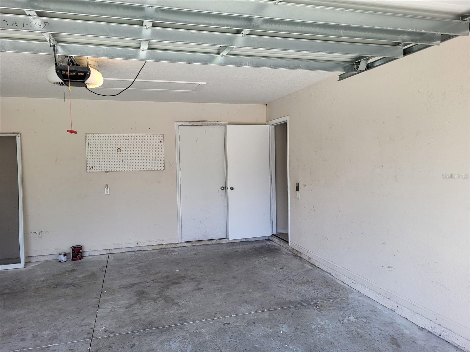 7607 MARINERS HARBOUR DR, WESLEY CHAPEL, FL, 33545