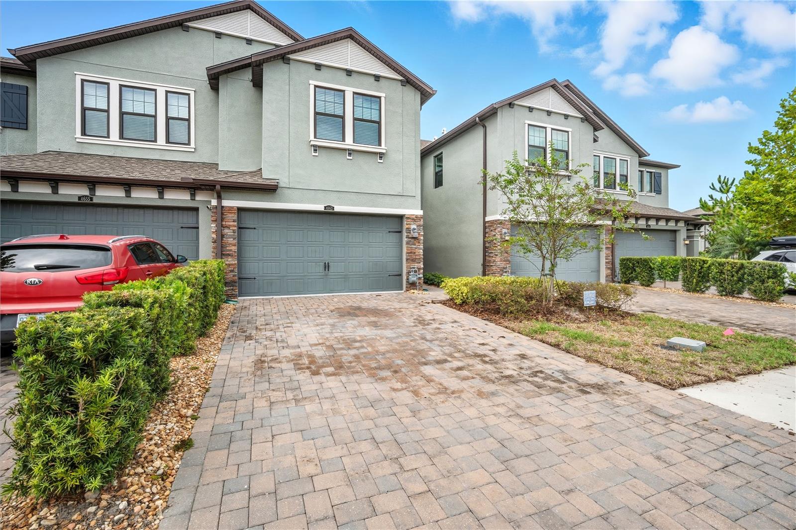 4663 ALMADA LN, WESLEY CHAPEL, FL, 33543