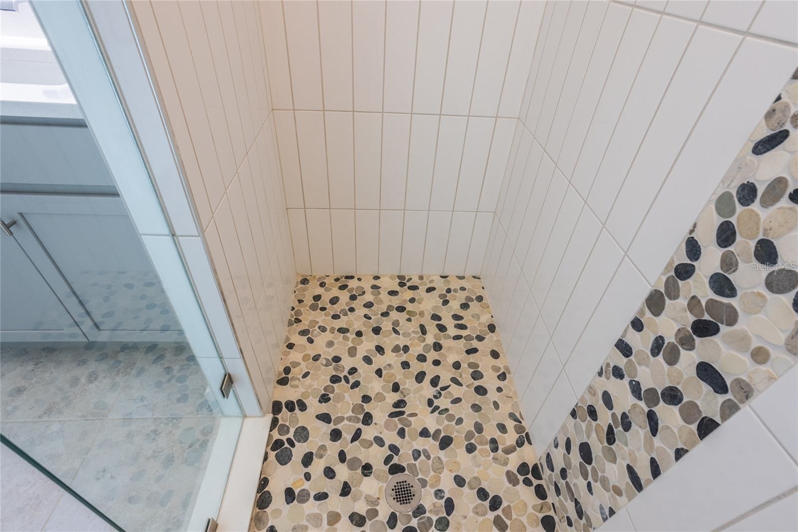 605 ROSE APPLE CIR, PORT CHARLOTTE, FL, 33954