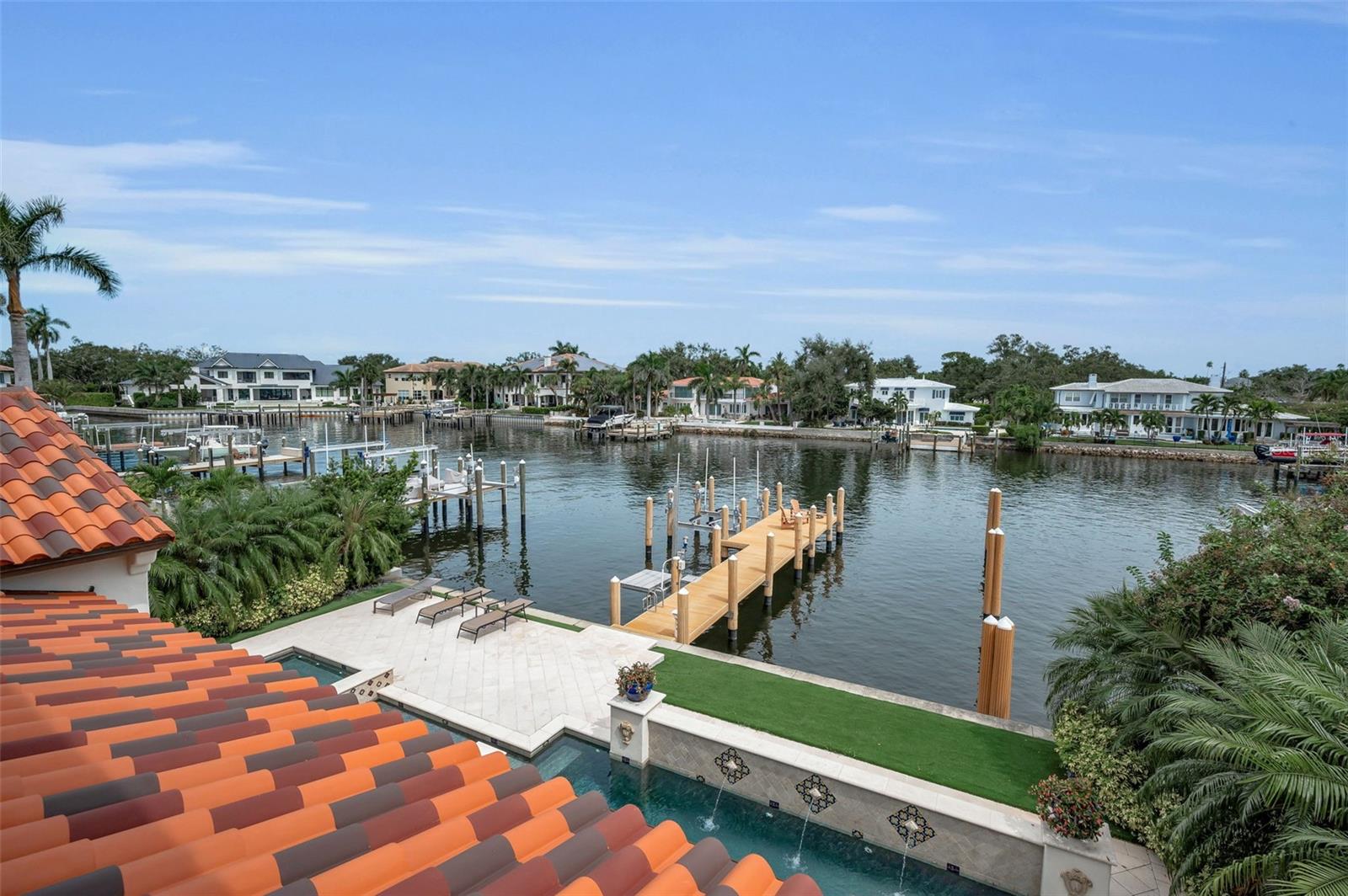 TB8430922 Property Photo