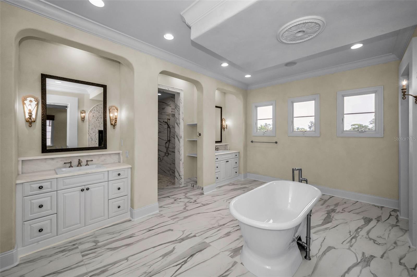 TB8430922 Property Photo