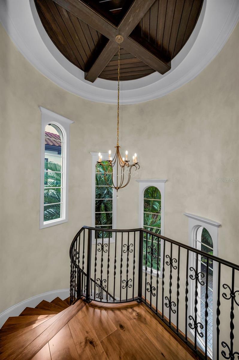 TB8430922 Property Photo