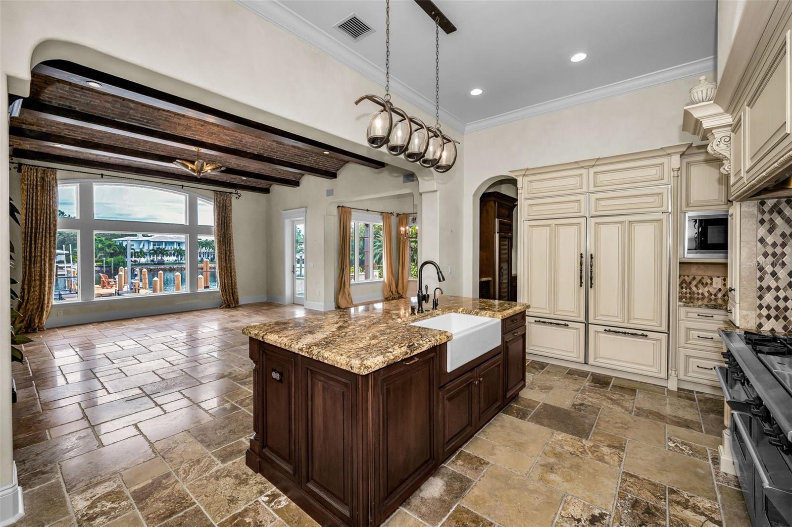 TB8430922 Property Photo