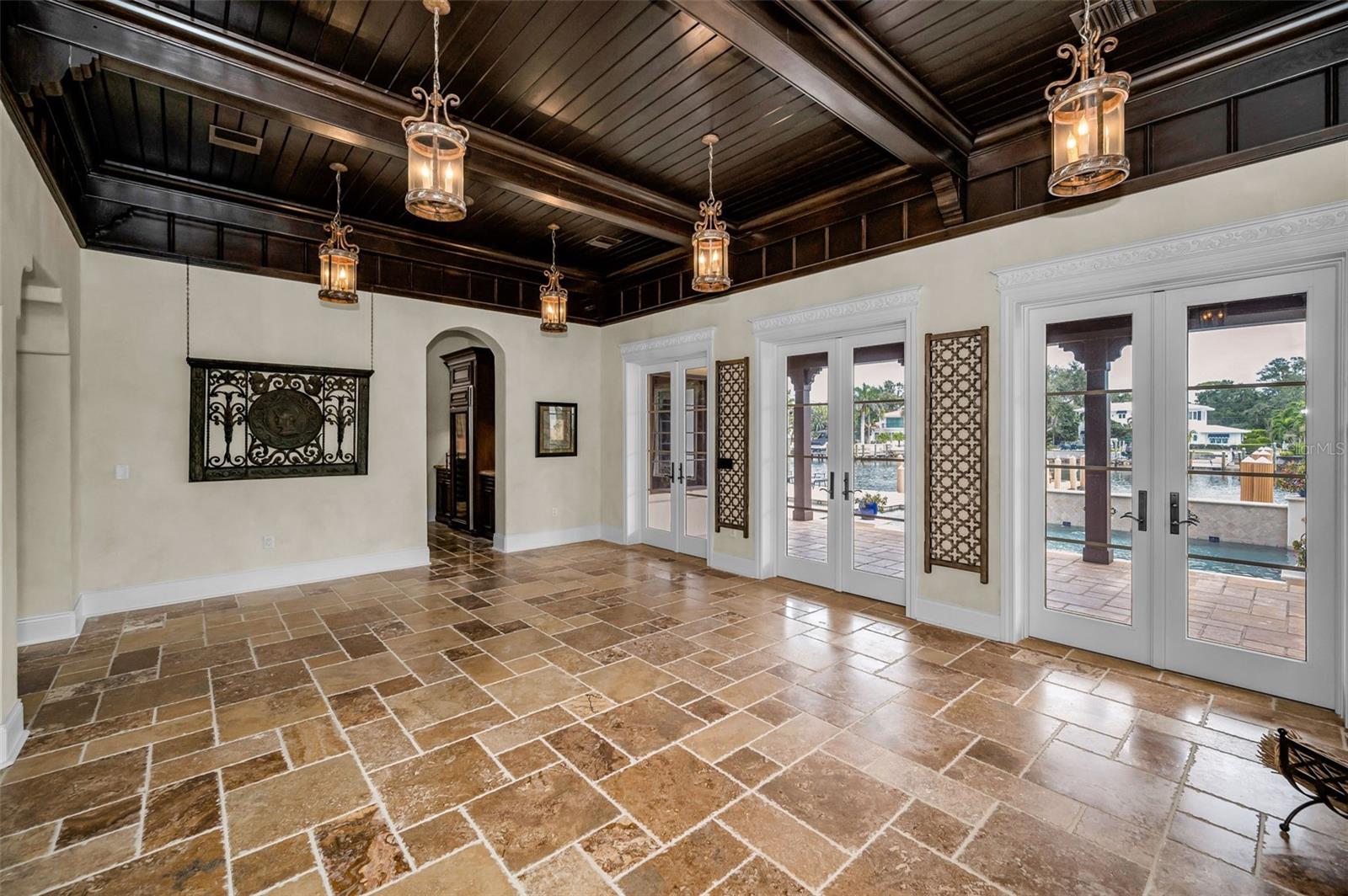 TB8430922 Property Photo