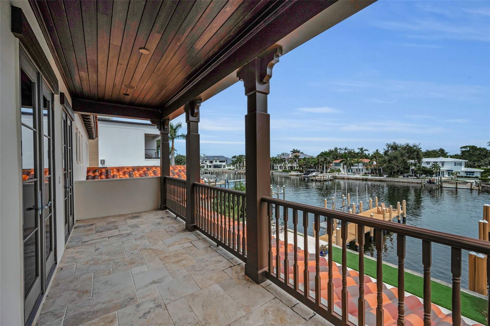 TB8430922 Property Photo