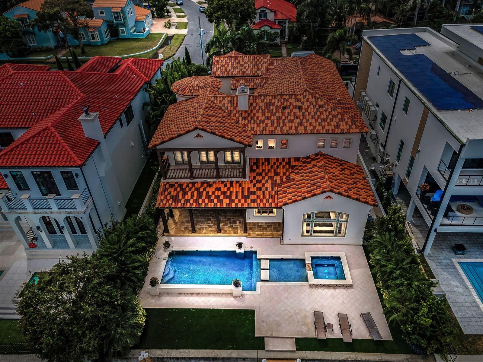 TB8430922 Property Photo