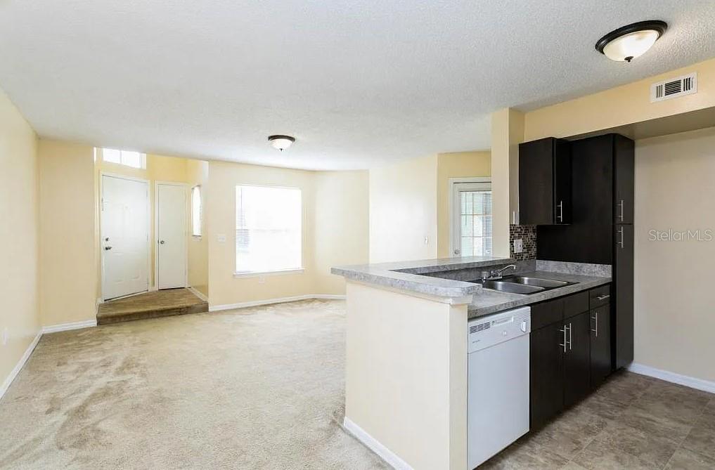 409 FOUNTAINHEAD CIR, KISSIMMEE, FL, 34741