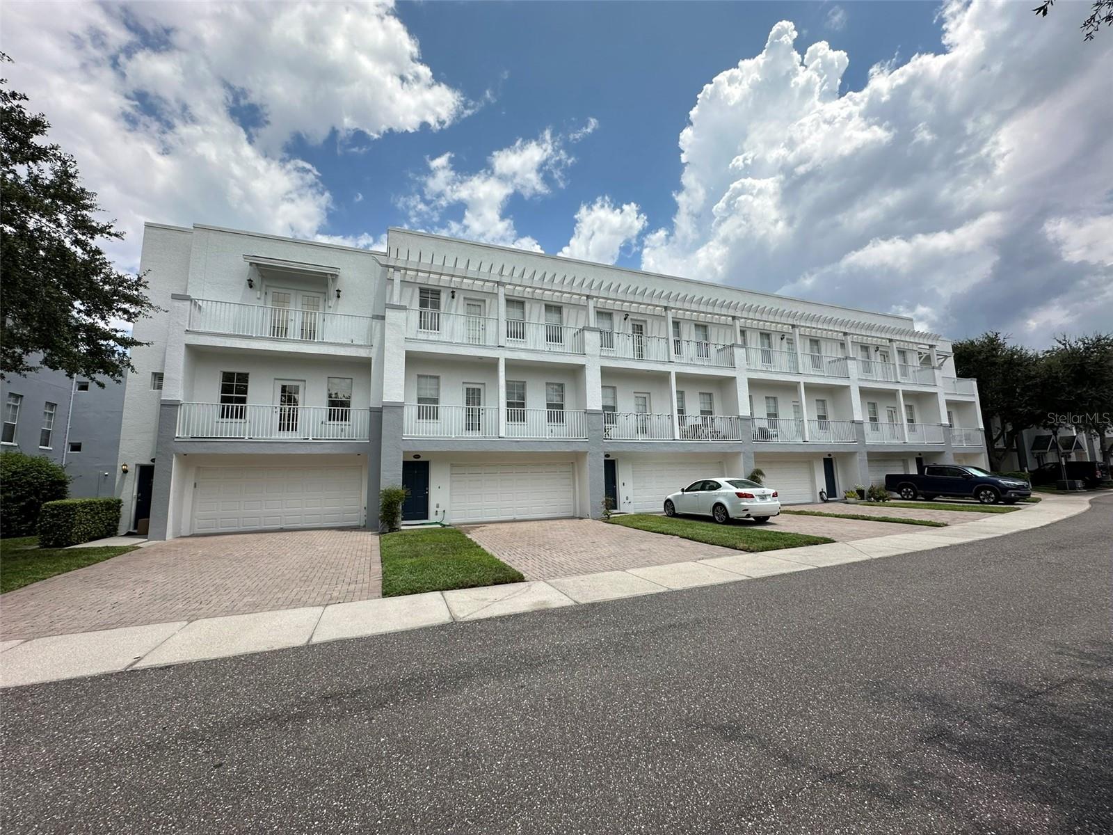 4523 LEGACY PARK DR, TAMPA, FL, 33611