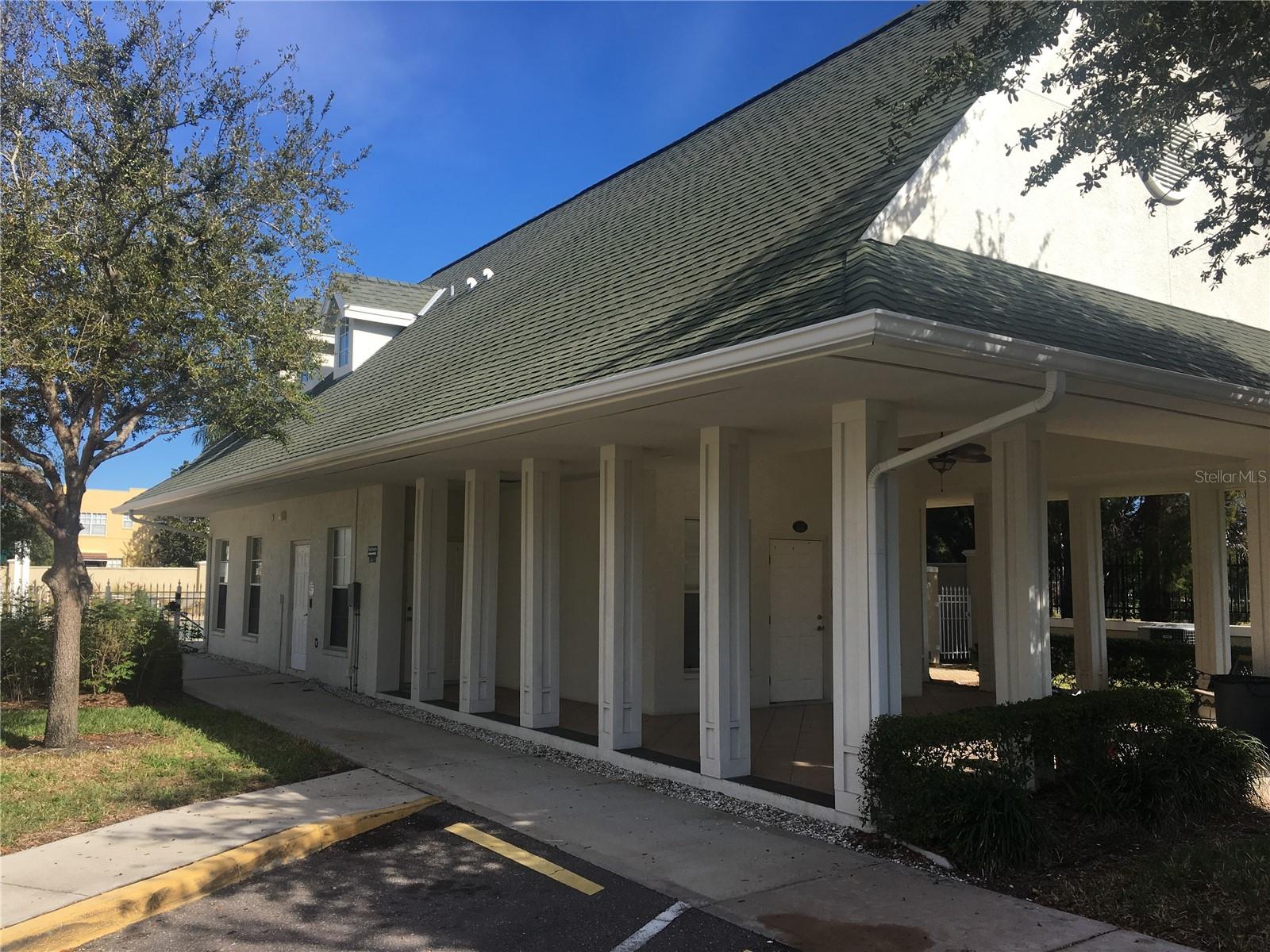 4523 LEGACY PARK DR, TAMPA, FL, 33611