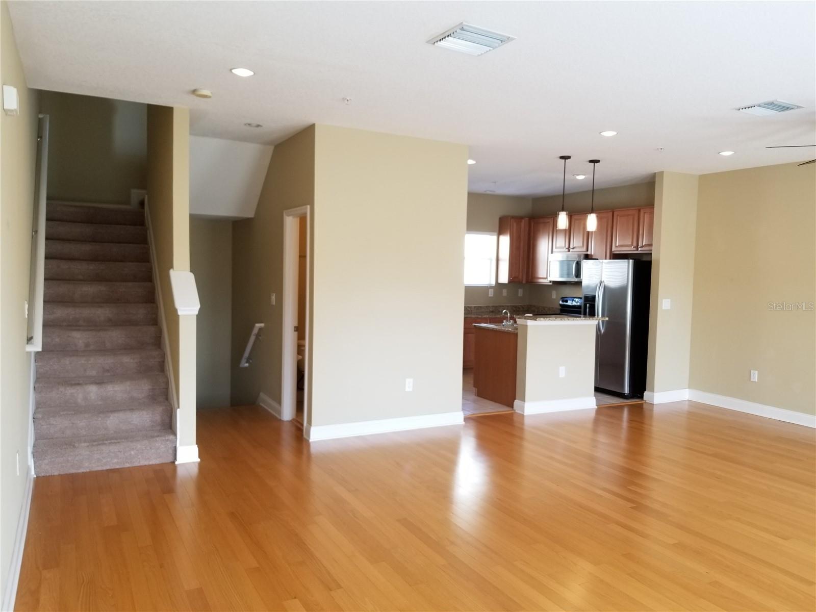 4523 LEGACY PARK DR, TAMPA, FL, 33611