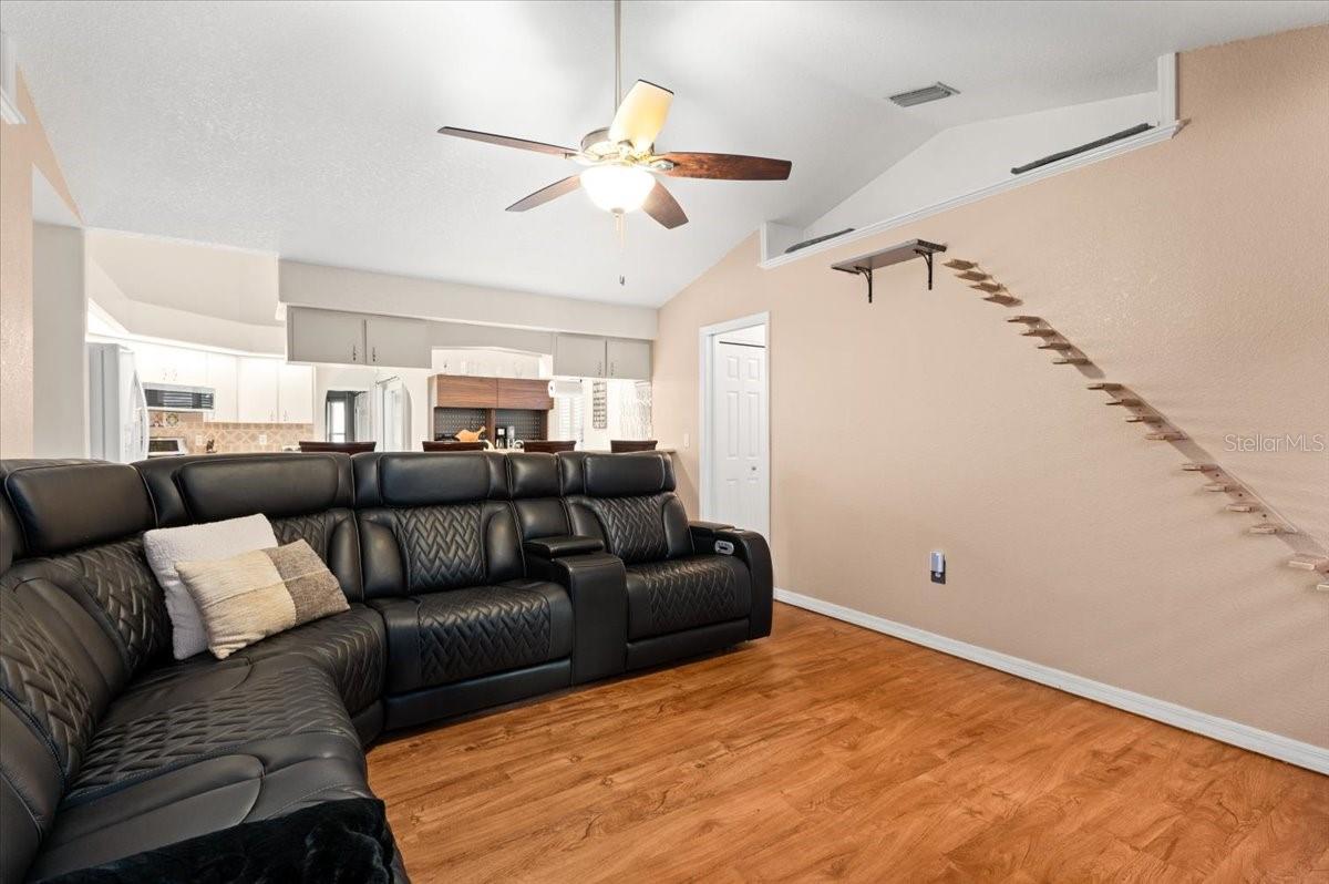 8335 DROLET AVE, NORTH PORT, FL, 34291