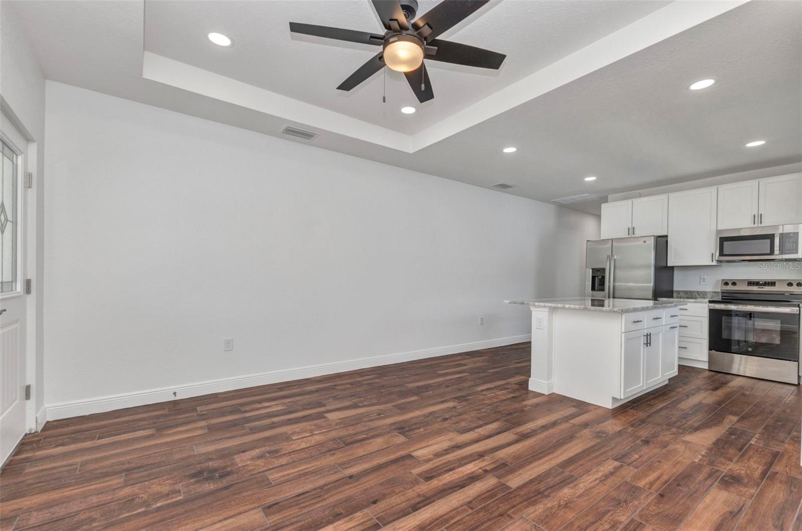 415 CARMALITA ST #112, PUNTA GORDA, FL, 33950