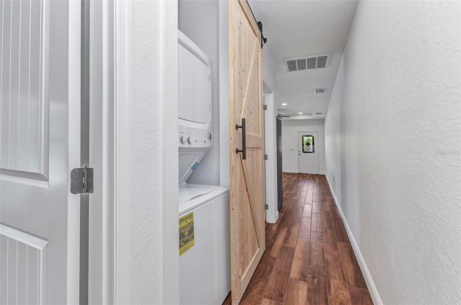 415 CARMALITA ST #112, PUNTA GORDA, FL, 33950