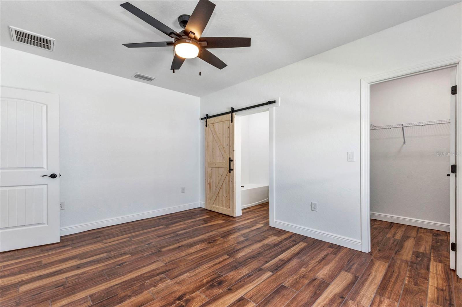 415 CARMALITA ST #112, PUNTA GORDA, FL, 33950