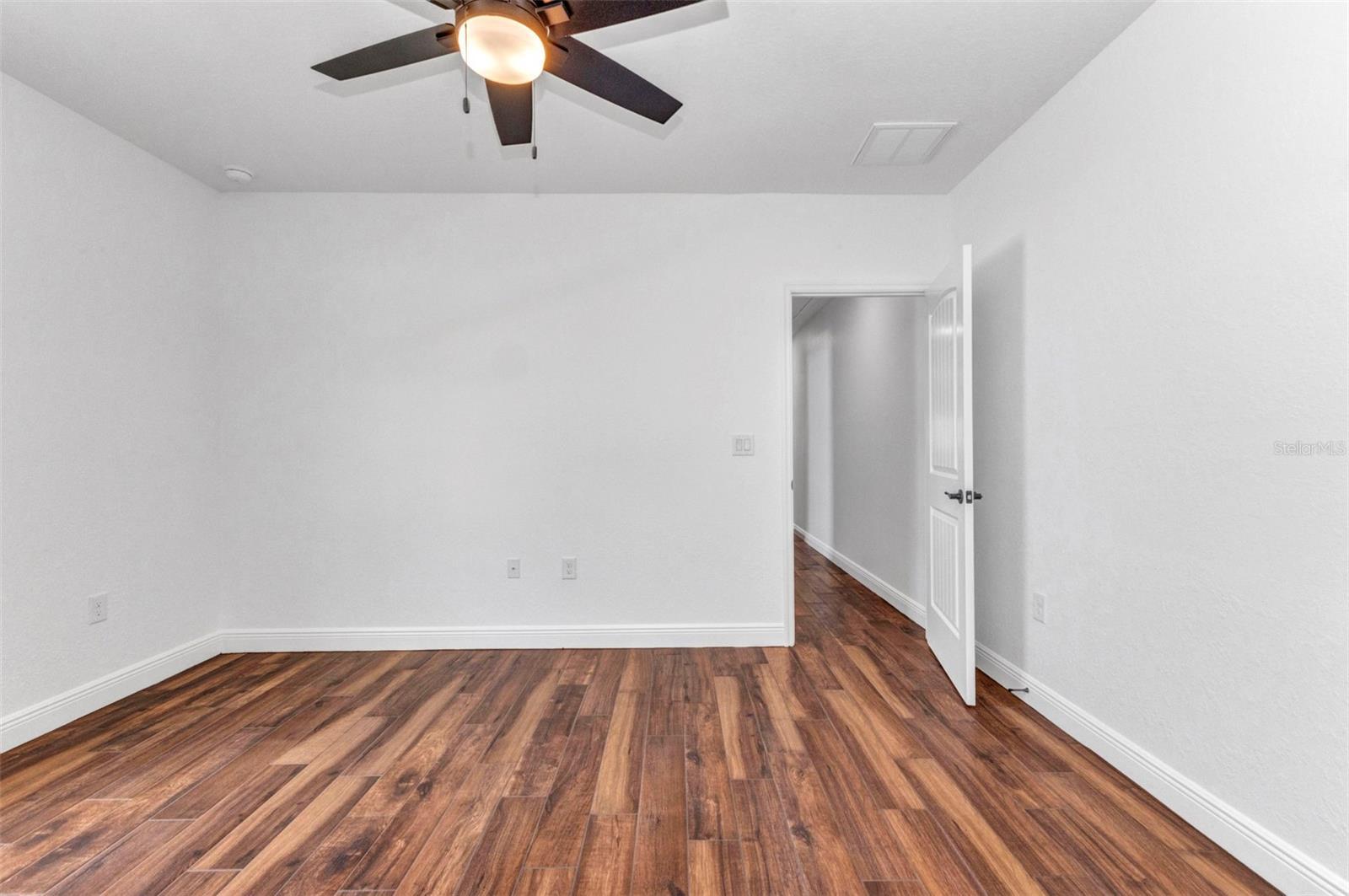 415 CARMALITA ST #112, PUNTA GORDA, FL, 33950