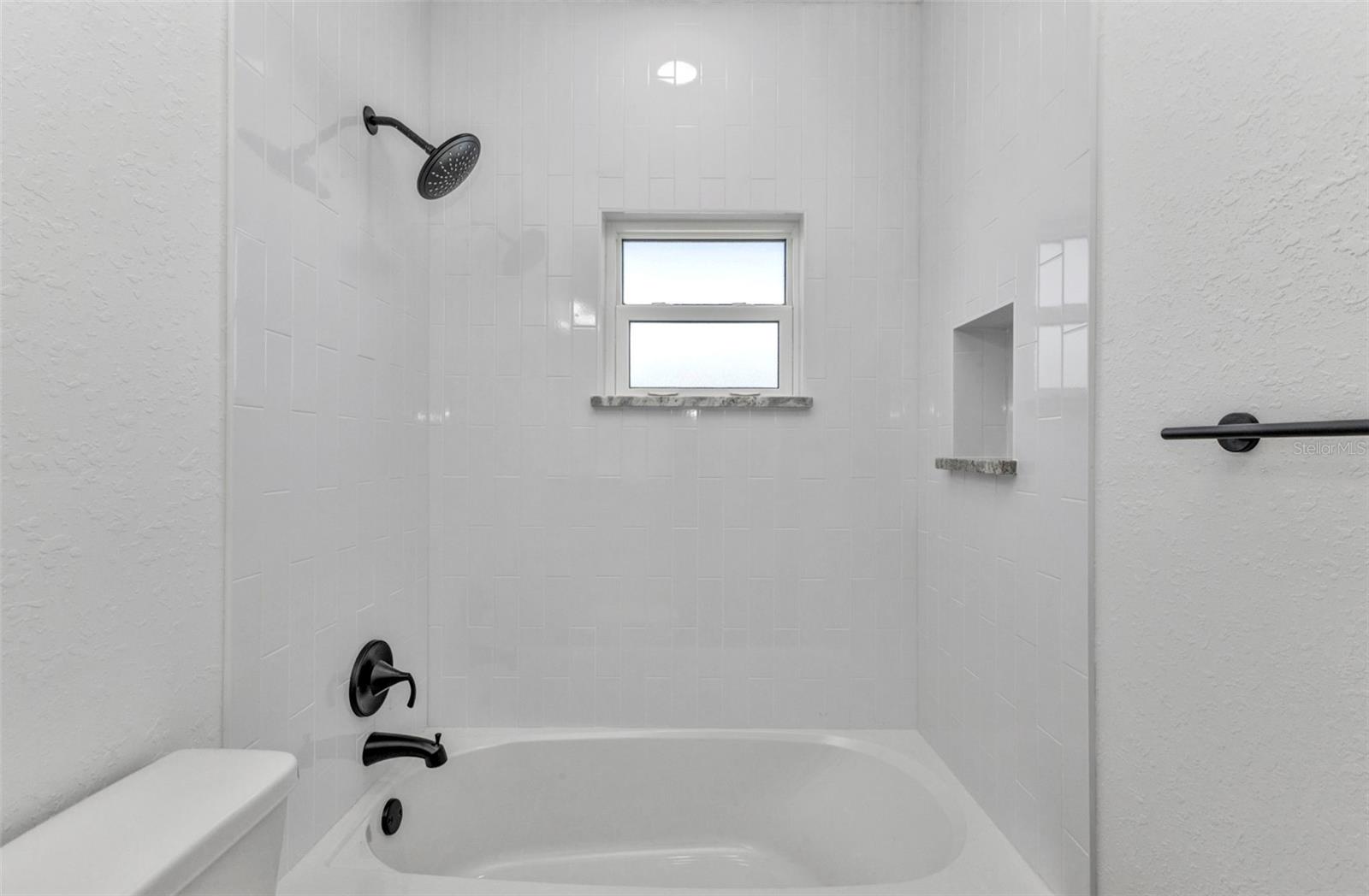 415 CARMALITA ST #112, PUNTA GORDA, FL, 33950