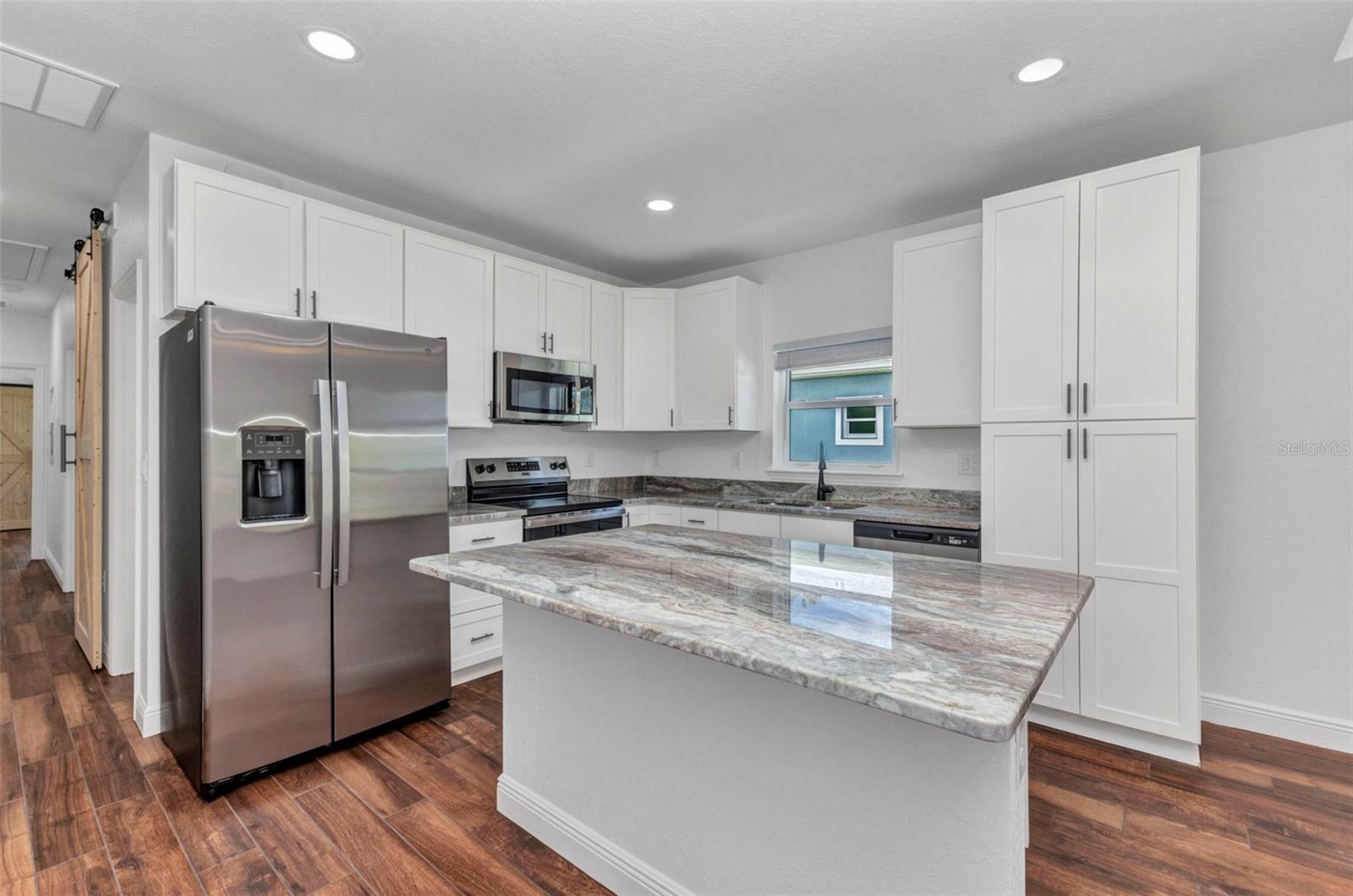 415 CARMALITA ST #112, PUNTA GORDA, FL, 33950