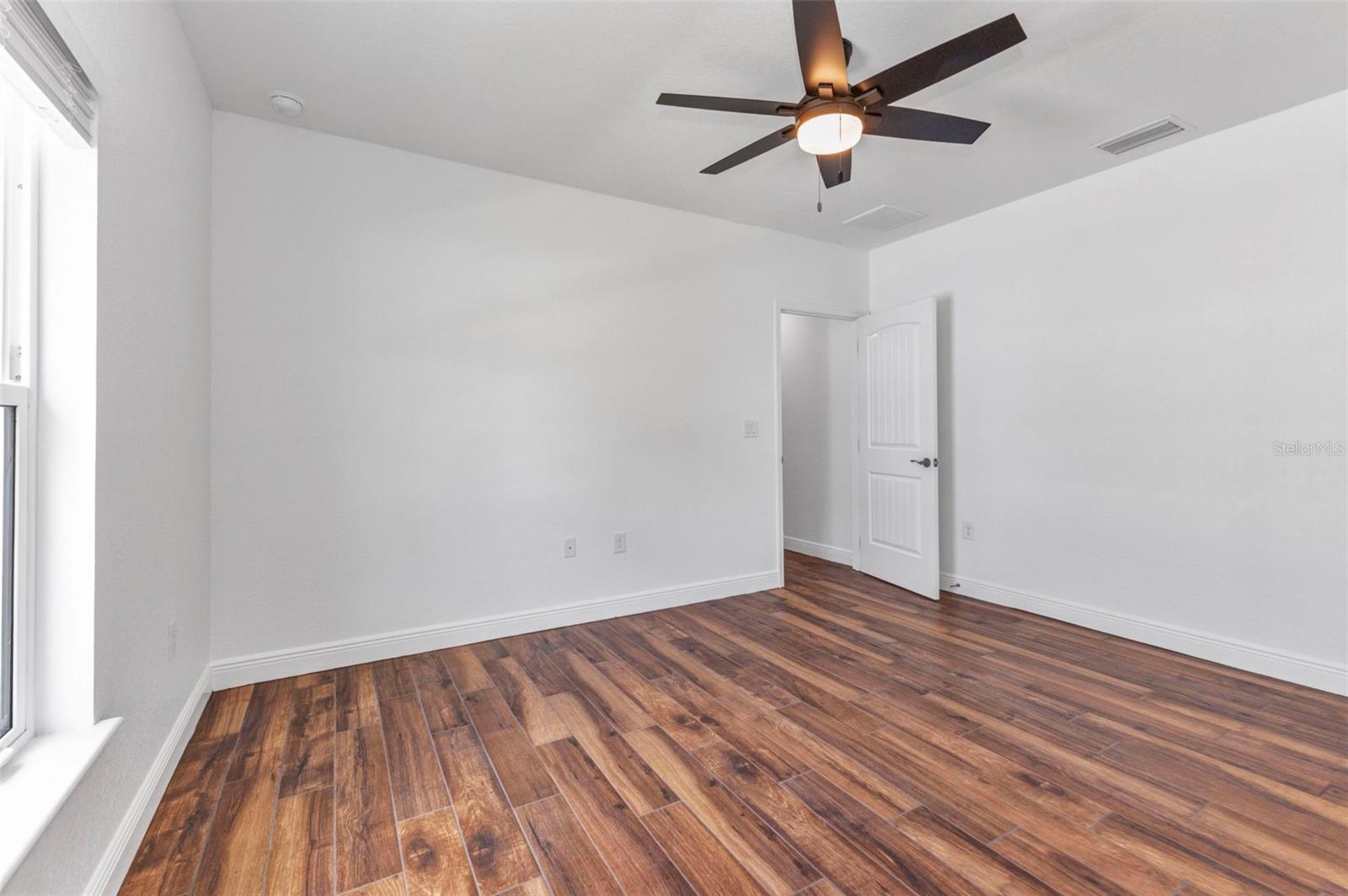 415 CARMALITA ST #112, PUNTA GORDA, FL, 33950