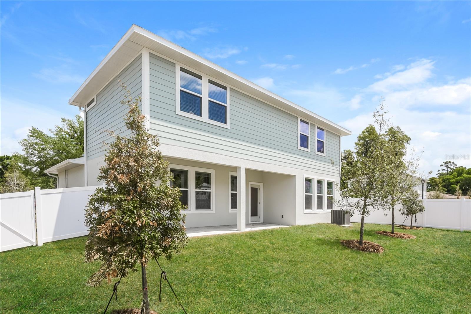 816 E VOORHIS AVE, DELAND, FL, 32724