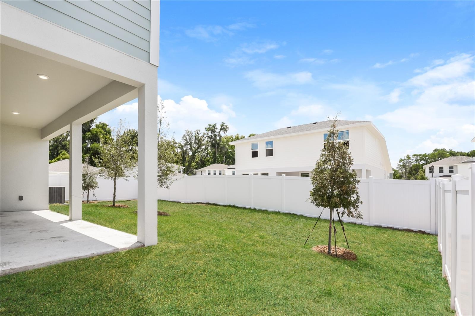 816 E VOORHIS AVE, DELAND, FL, 32724