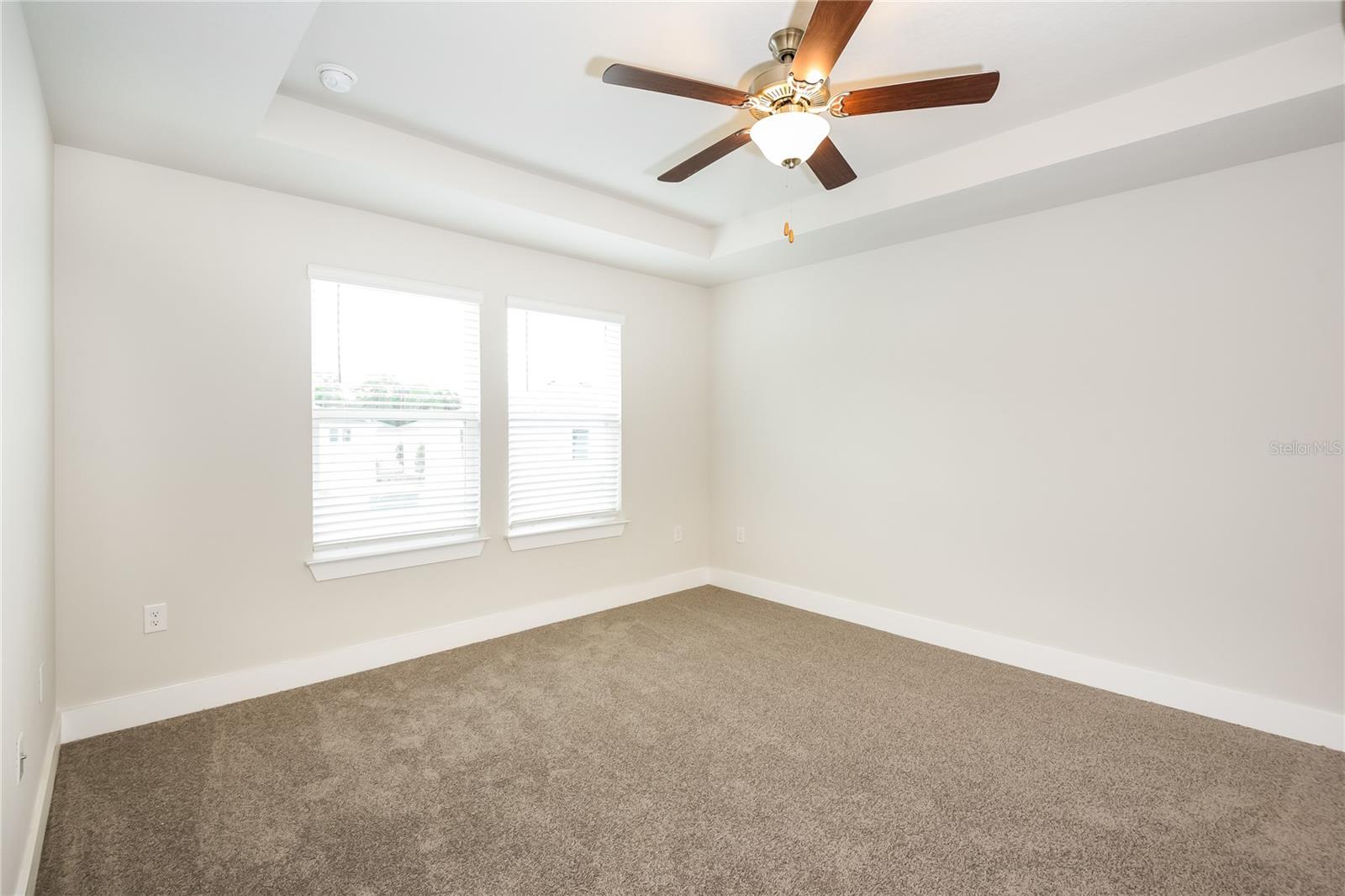 816 E VOORHIS AVE, DELAND, FL, 32724