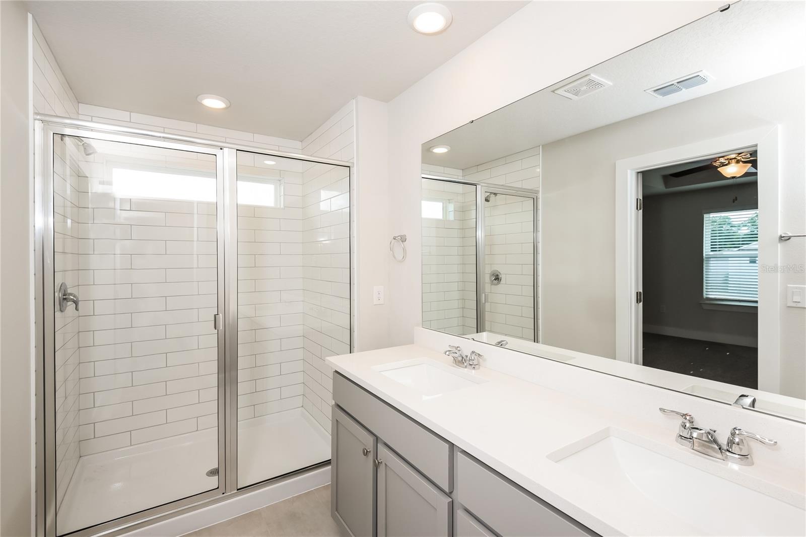 816 E VOORHIS AVE, DELAND, FL, 32724