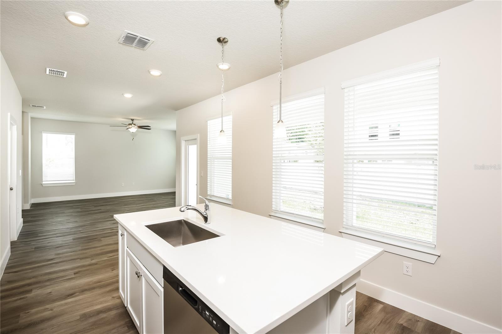 816 E VOORHIS AVE, DELAND, FL, 32724