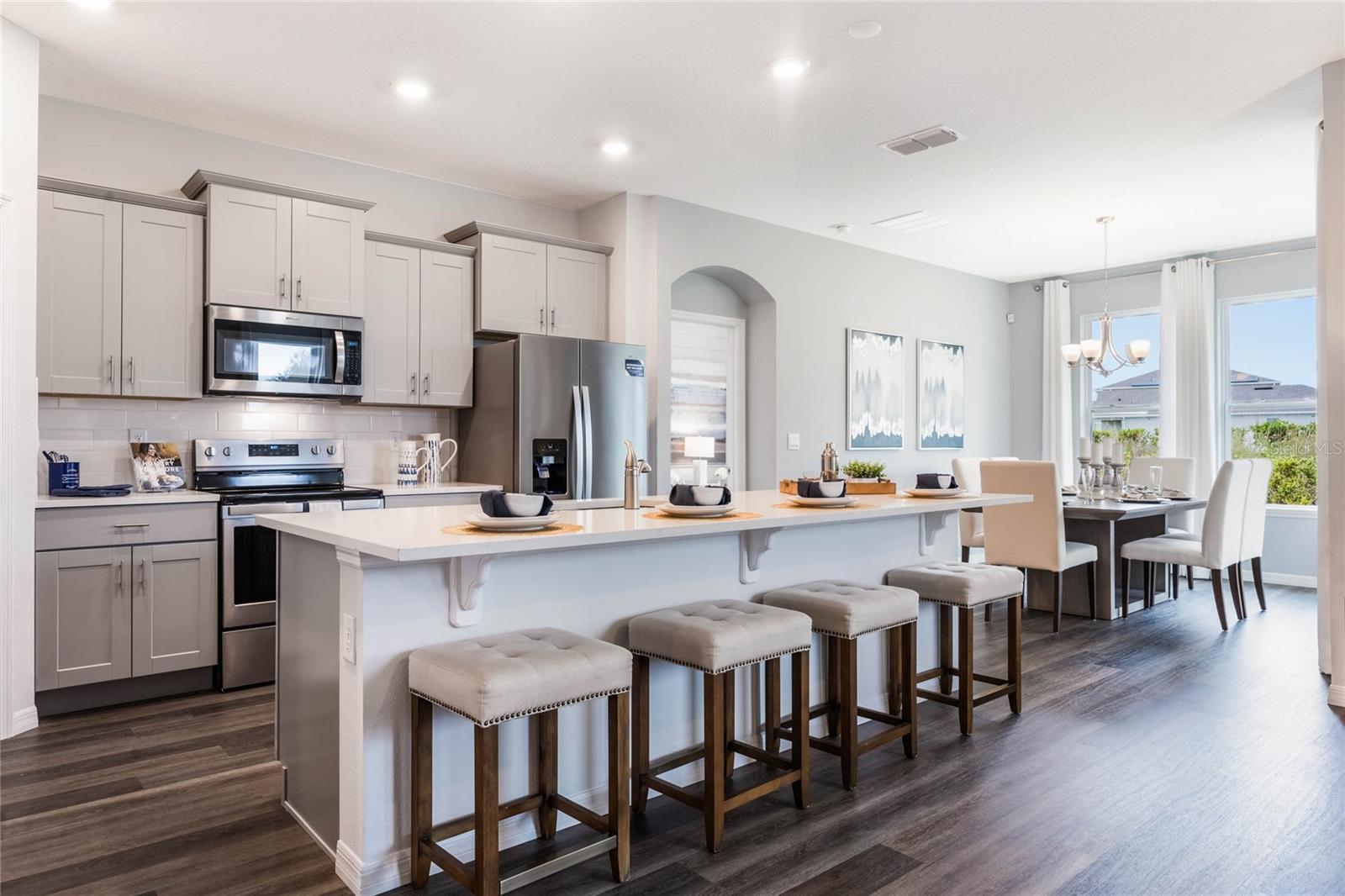 2005 WALNUT CREEK DR, KISSIMMEE, FL, 34744