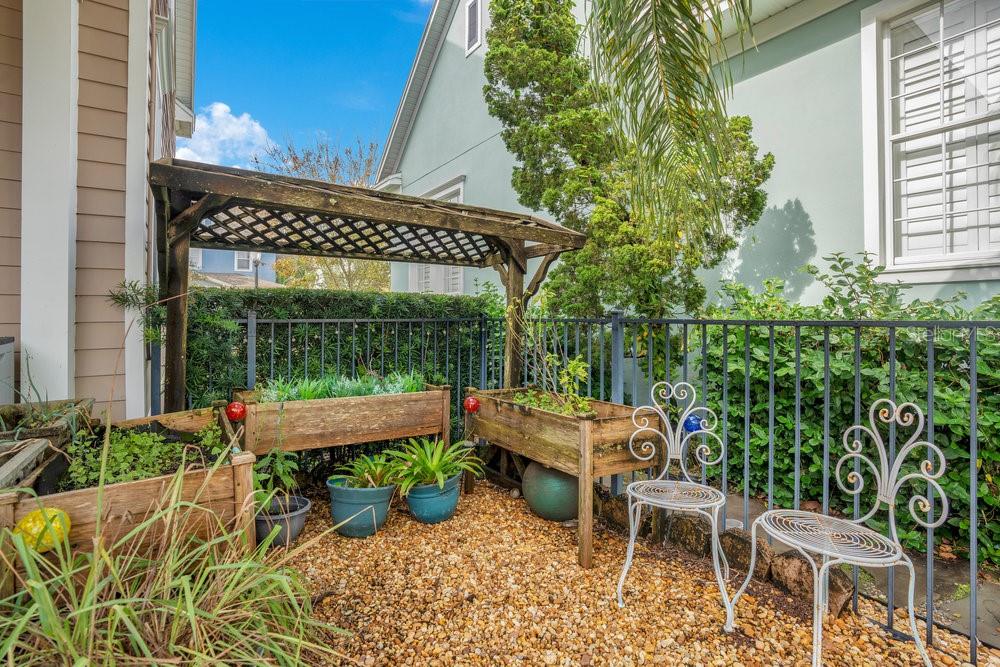 1131 FERN AVE, ORLANDO, FL, 32814