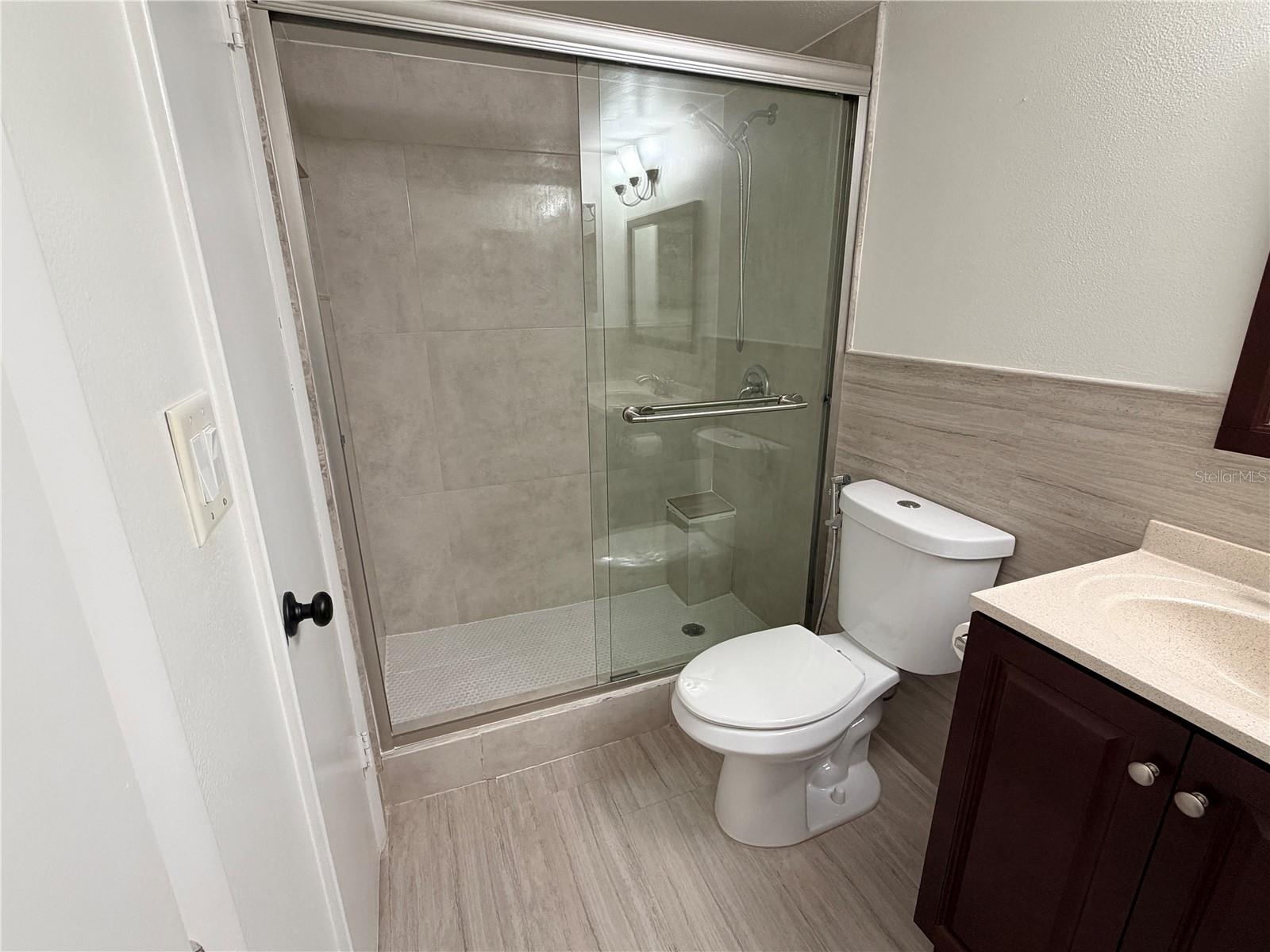 540 CASCADE CIR #104, CASSELBERRY, FL, 32707