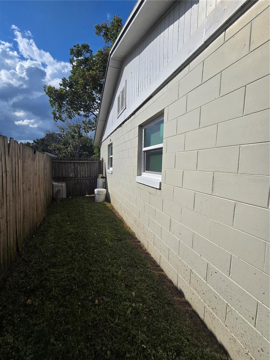 1187 POPPY AVE, ORLANDO, FL, 32811