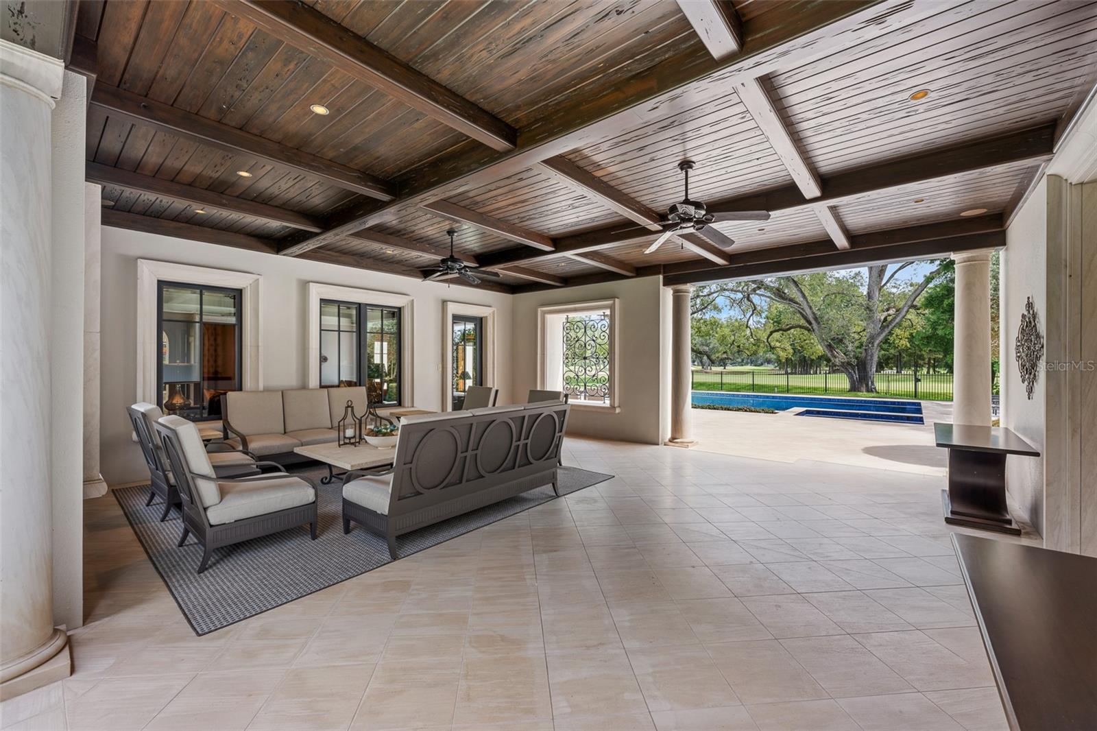 TB8430984 Property Photo