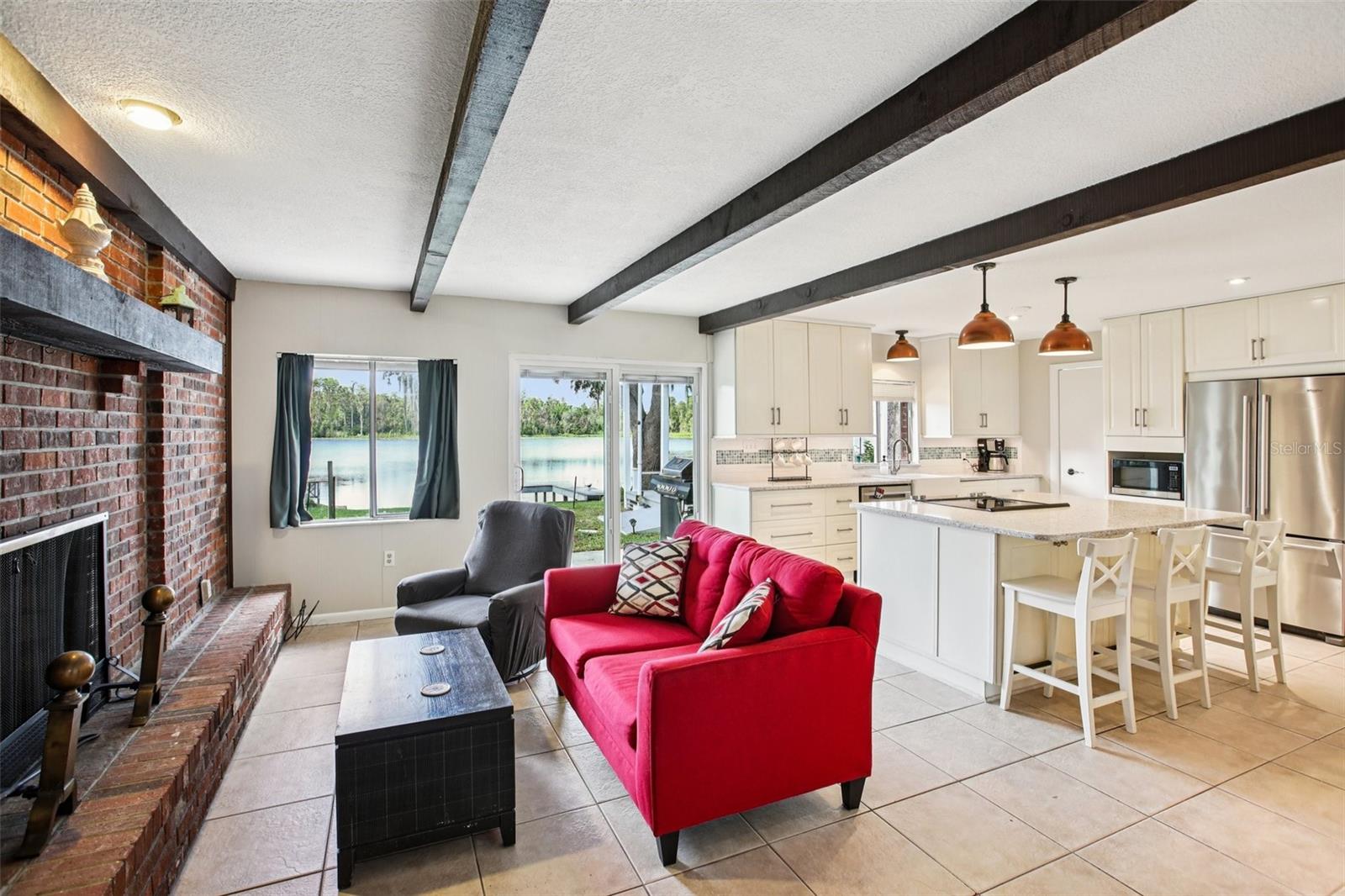 19254 BLOUNT RD, LUTZ, FL, 33558