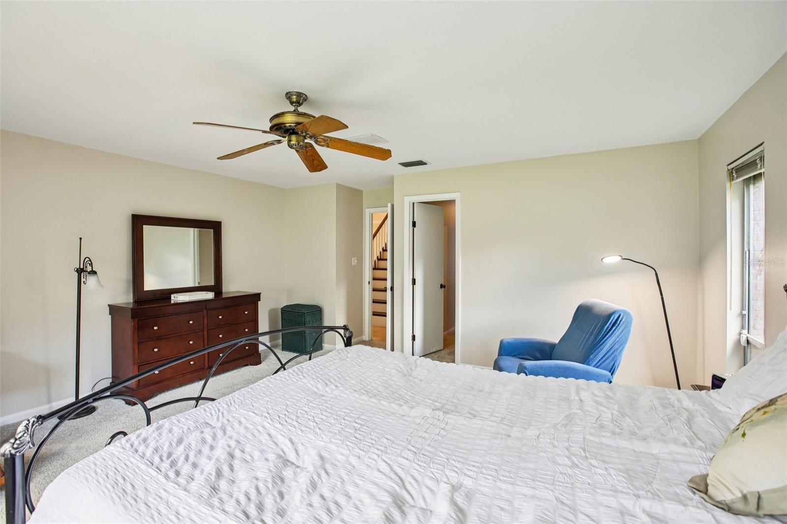 19254 BLOUNT RD, LUTZ, FL, 33558