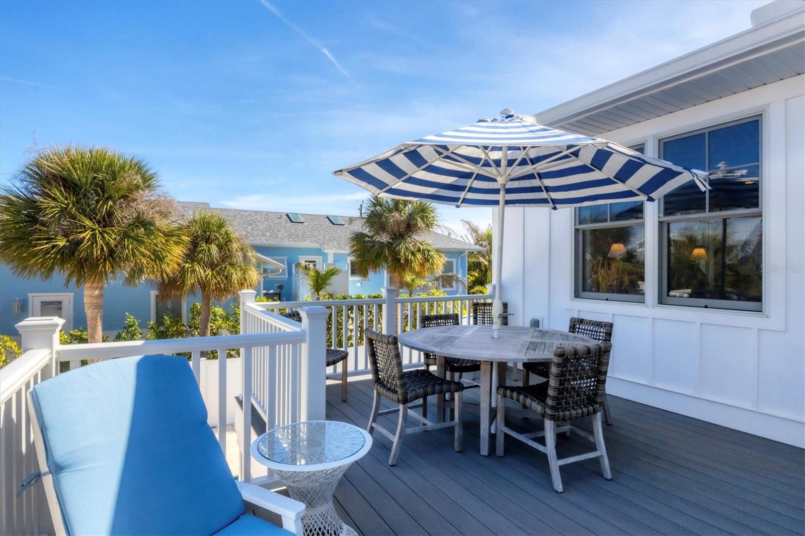 D6143946 Property Photo