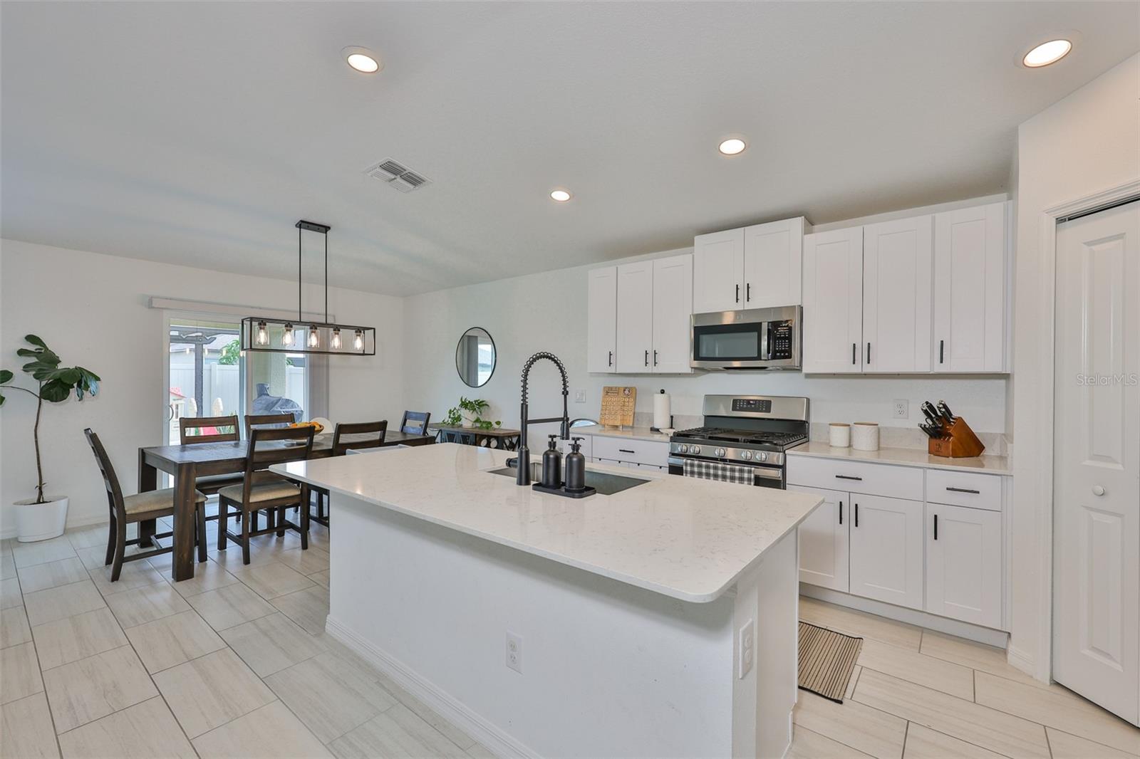 35069 BRACKETT BND, ZEPHYRHILLS, FL, 33541