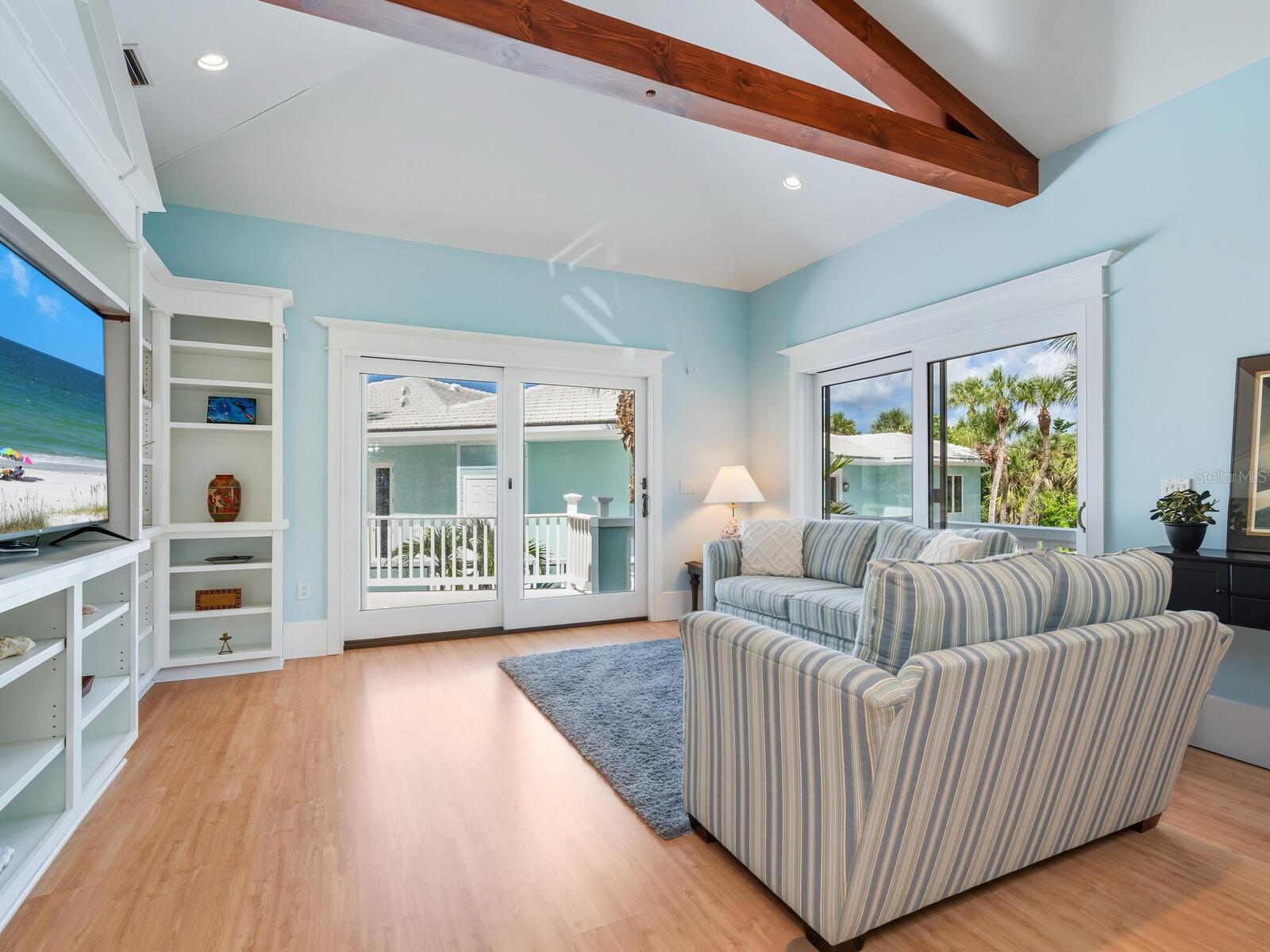 A4666136 Property Photo