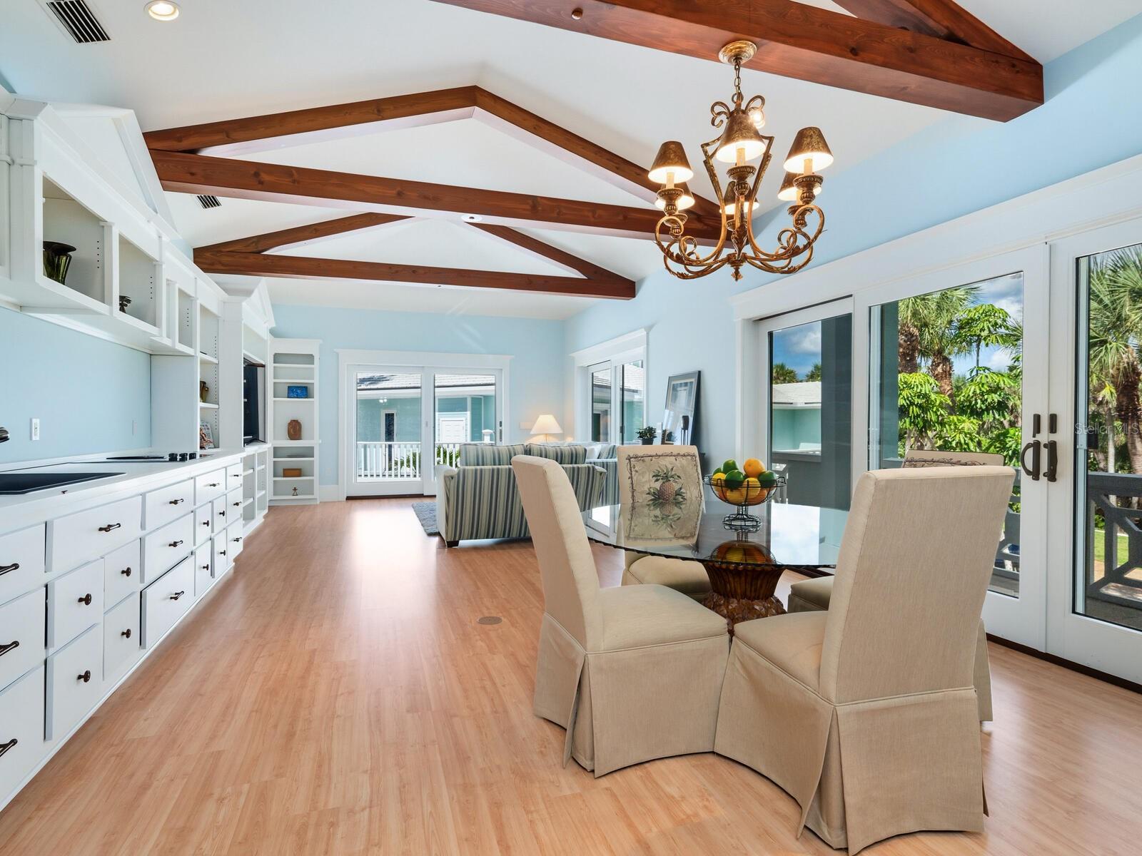 A4666136 Property Photo