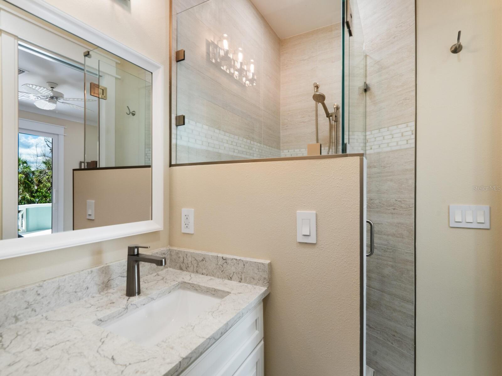 A4666136 Property Photo