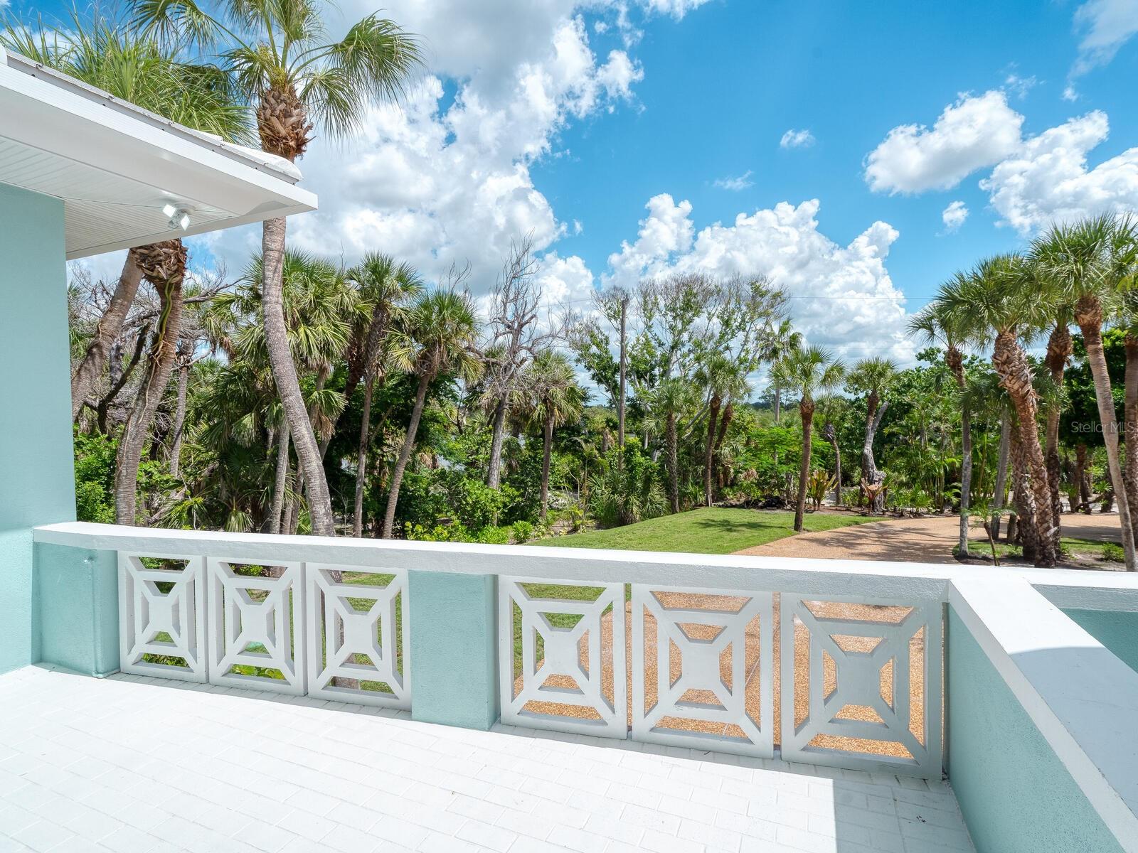 A4666136 Property Photo