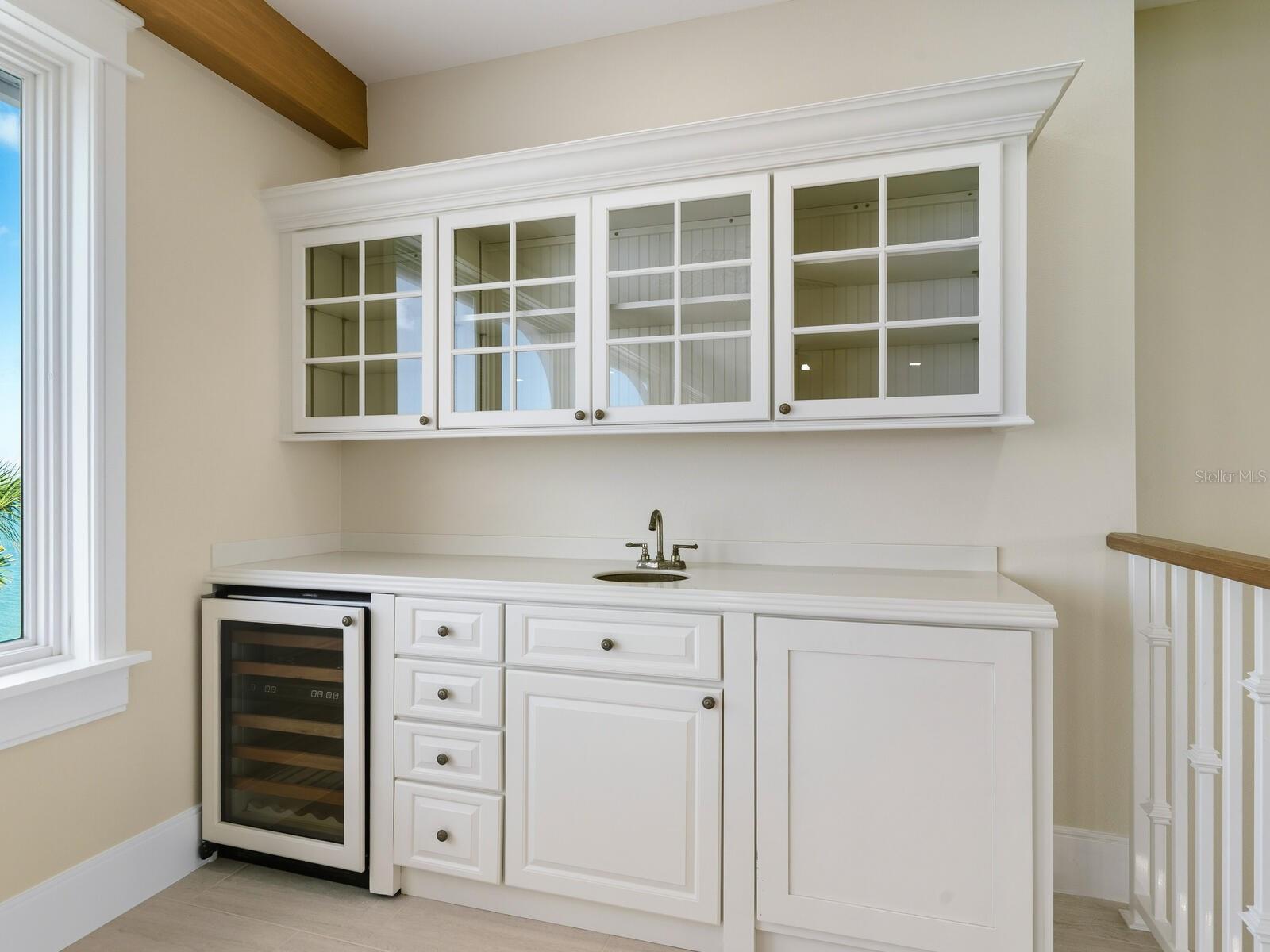 A4666136 Property Photo