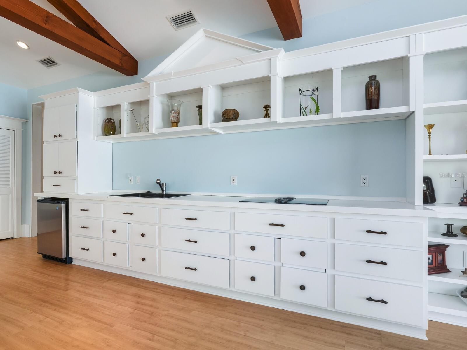 A4666136 Property Photo