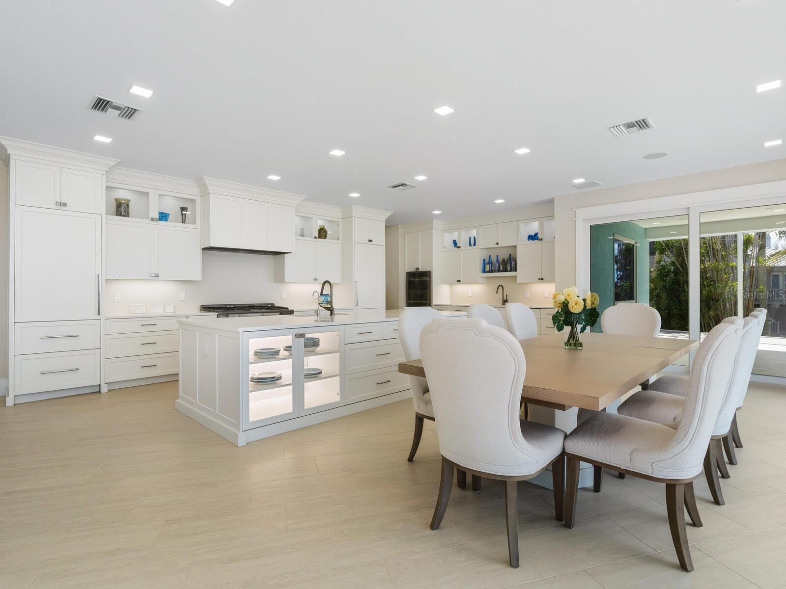 A4666136 Property Photo