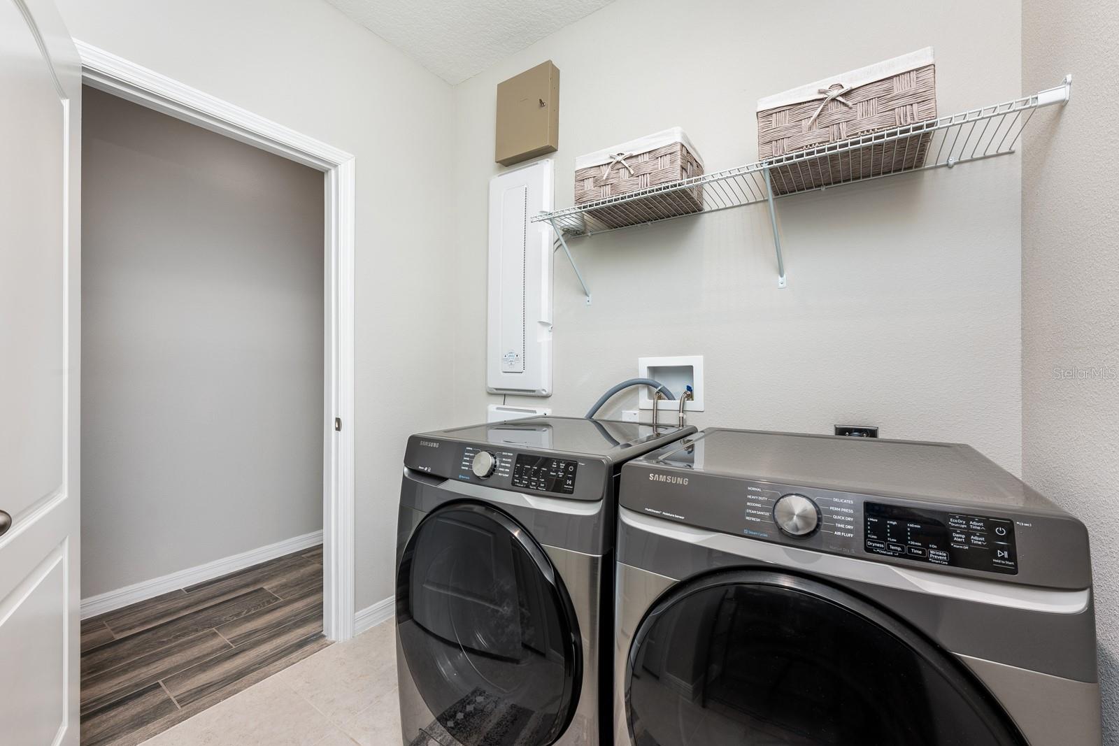 8282 NEMOURS PKWY, ORLANDO, FL, 32827