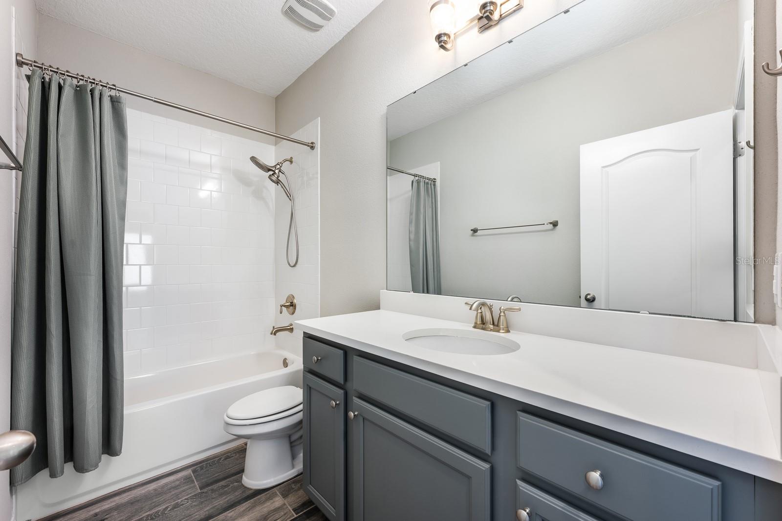 8282 NEMOURS PKWY, ORLANDO, FL, 32827